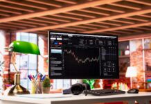 Smart Forex Trading Starts with the Right Strategy and Tools