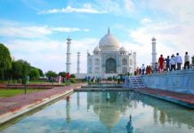Taj Mahal Tour from Delhi for Solo Travelers: Complete Guide Taj Mahal Tour from Delhi